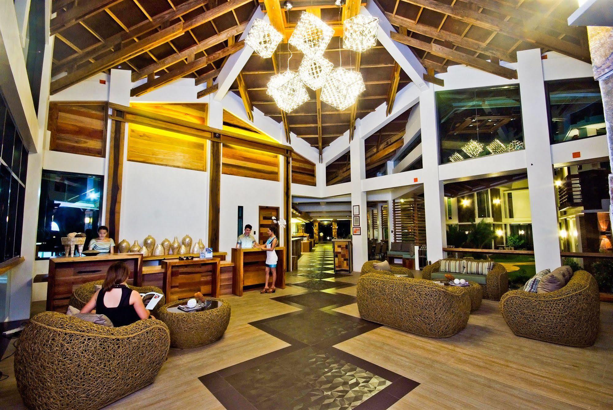 פוארטו גאלרה Infinity Resort מראה חיצוני תמונה